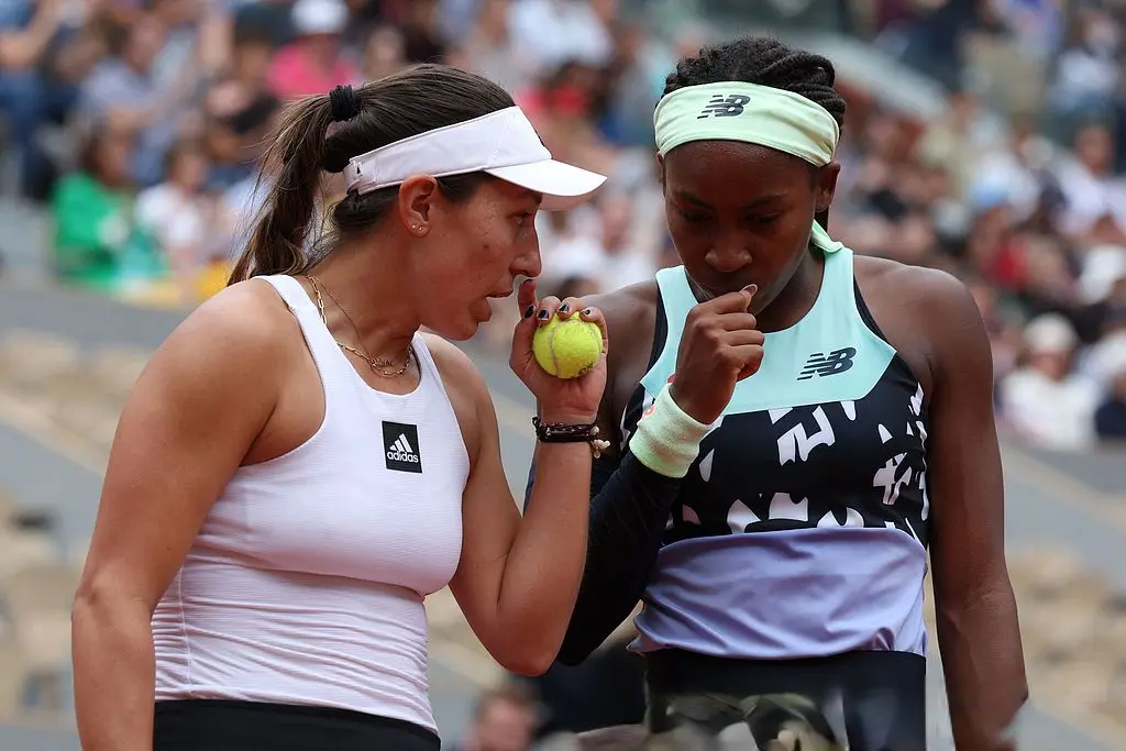 div, 月在巴特洪 div, 月在巴特洪